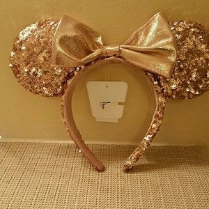 Minnie Mouse Rose colored ears